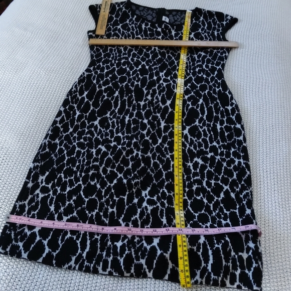 St. John Collection Black/White Animal Print Sheath Dress - Picture 6 of 8